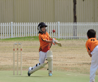 Under 10 2019, Hoxton Park Gallery