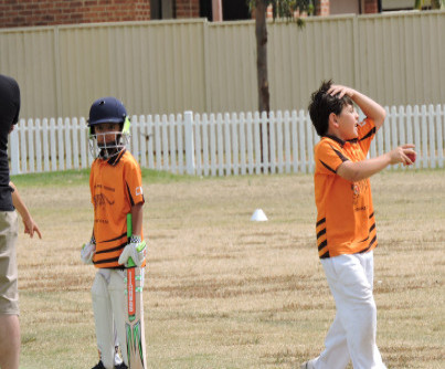 Under 10 2019, Hoxton Park Gallery