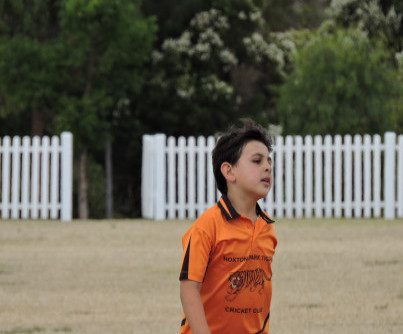 Under 10 2019, Hoxton Park Gallery