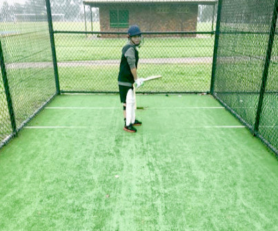 Under 10 2019, Hoxton Park Gallery